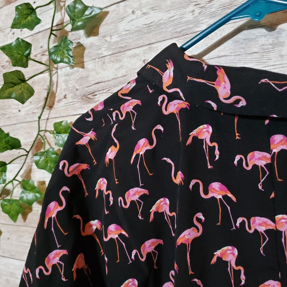 Jasmine & Juliana Flamingo Print Button Up Shirt Short Sleeve Collared Black - Picture 4 of 5
